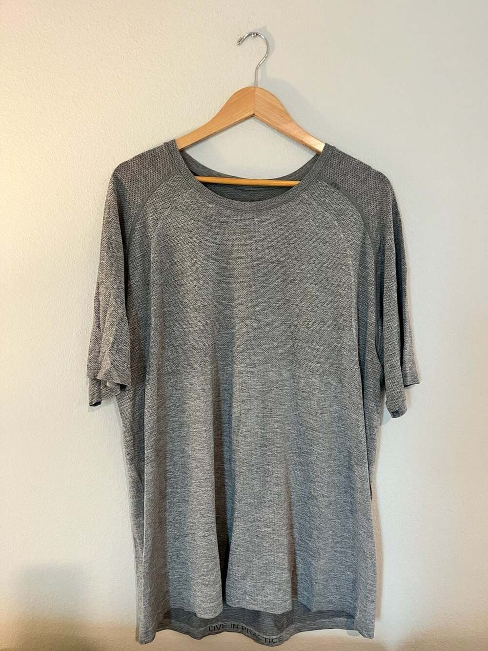 Lululemon, Metal Vent Tech Short Sleeve, Mens, Grey, Elevated Activewear, 2XL